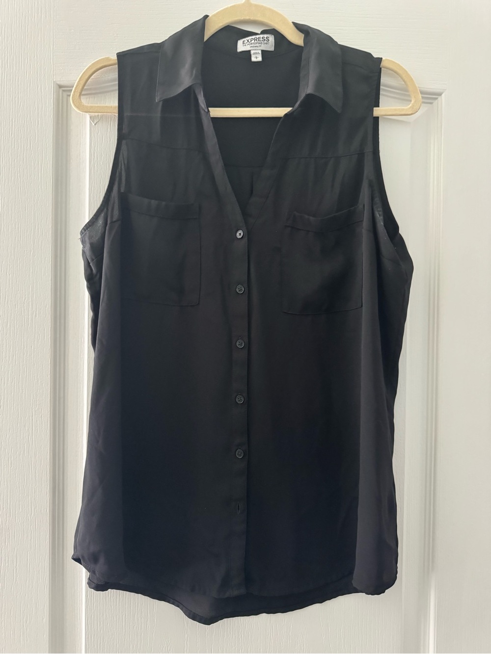 Express Black Sleeveless Button-Front Pocket Blouse
